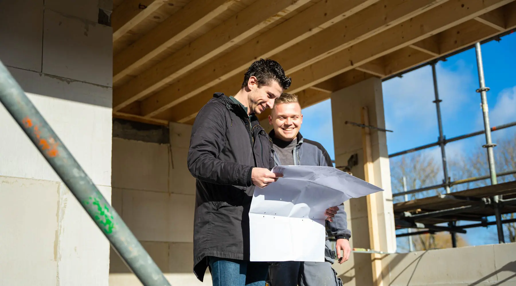 Vakmensen HoornKley op de bouwplaats